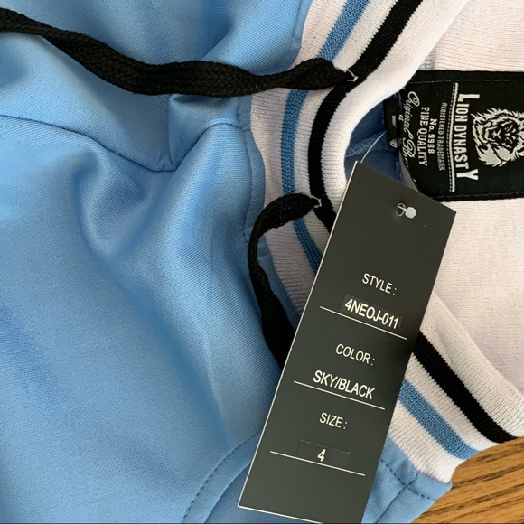 Boy’s 2pc Jogger Set Sizes 4 & 5 - Picture 6 of 16